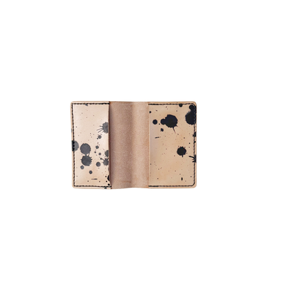 Kay Passport Sleeve